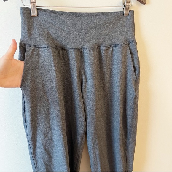 Under Armour UA Meridian Women's Joggers Gray NEW Size Medium Athletic - Picture 4 of 10